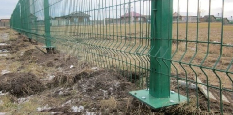 Купить сваи для ограждения от производителя в Похвистнево от 1376 руб: низкая цена, быстрая установка